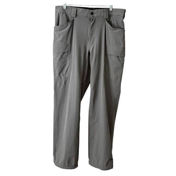 Duluth Trading Co Armachillo Cargo Pants Gray Mens Size 36x32 - Picture 1 of 8